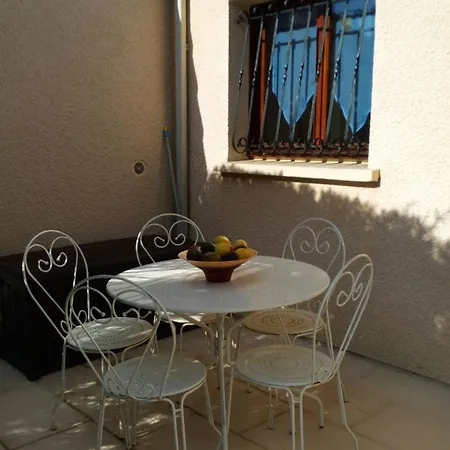 Le Ti'roussat Bed and Breakfast Saint-André-de-Cubzac
