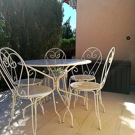 Bed and Breakfast Le Ti'roussat 3*